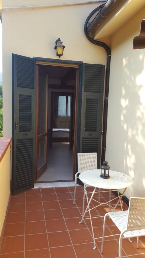 B&B La Taverna Degli Angeli Vezzi Portio Buitenkant foto